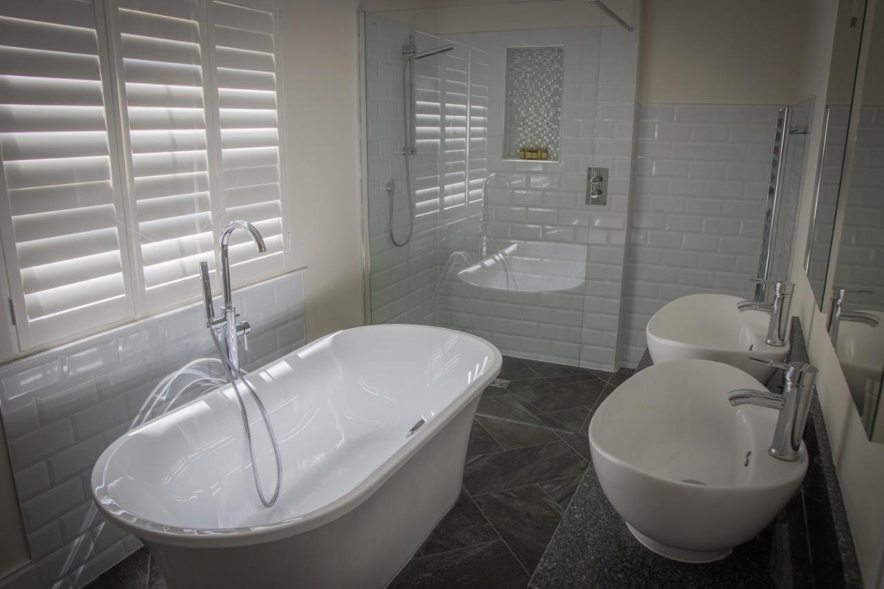 Matlock House Bed & Breakfast Hawkinge Bagian luar foto