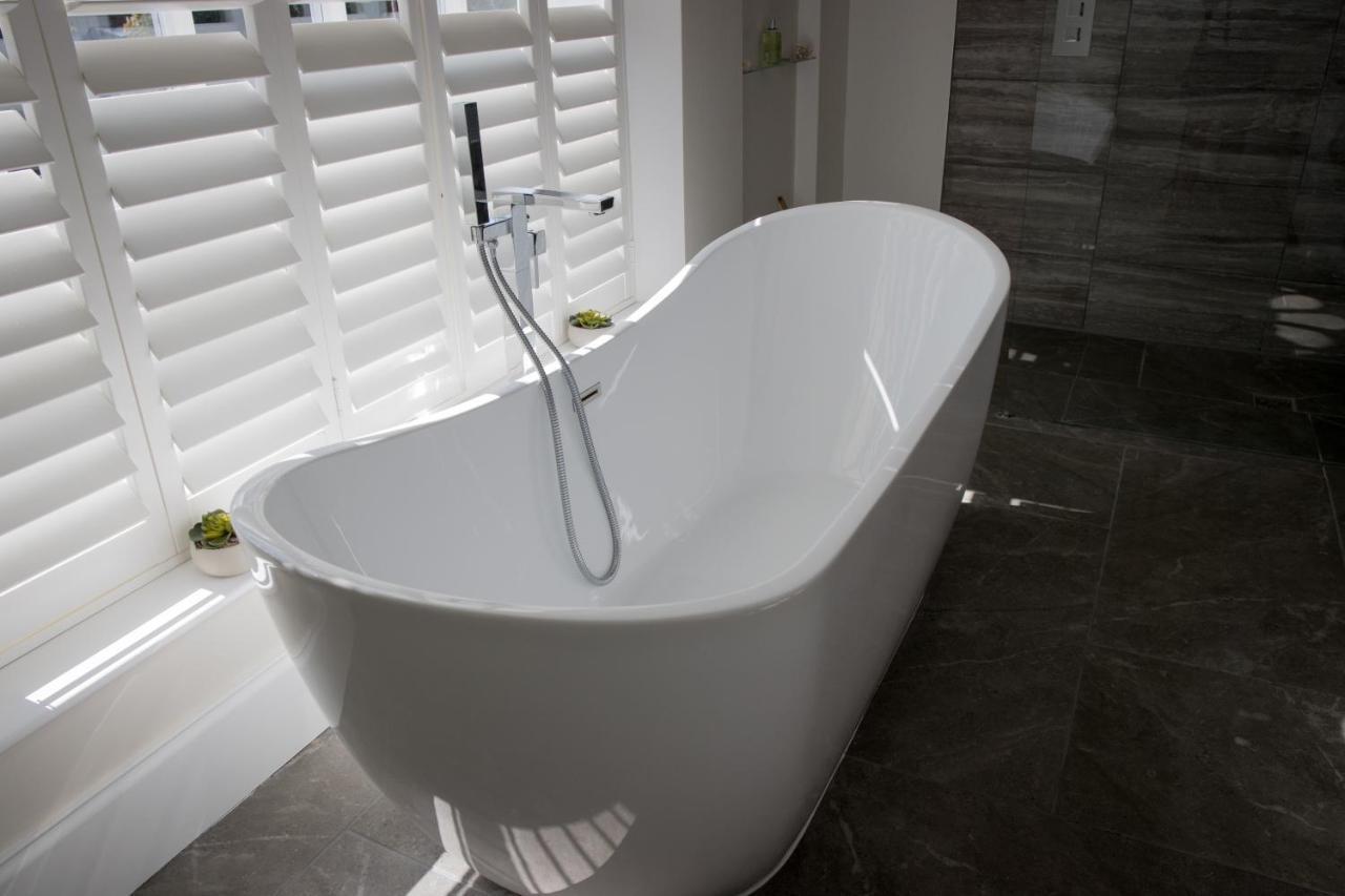 Matlock House Bed & Breakfast Hawkinge Bagian luar foto
